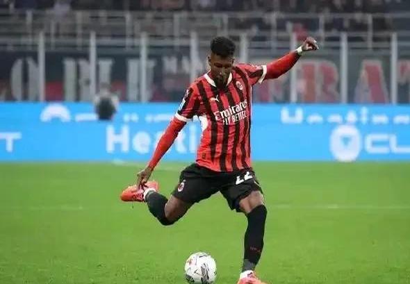 转折点AC米兰扳平良机，荷甲赛前攻防权衡，底气十足，控场能力受关注(圆锥式破碎机型号大全)-lpl直播入口